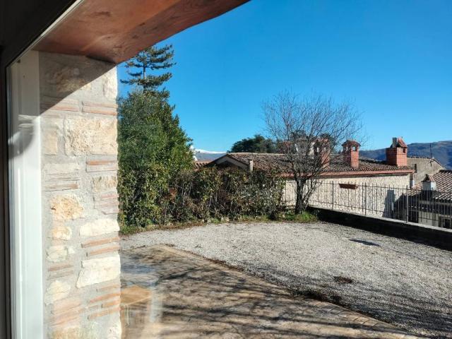 Villa in vendita a Orvinio RI