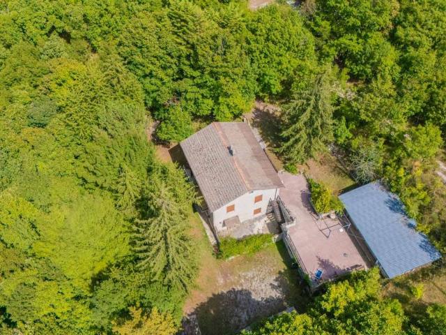 Villa in vendita a Orvinio RI