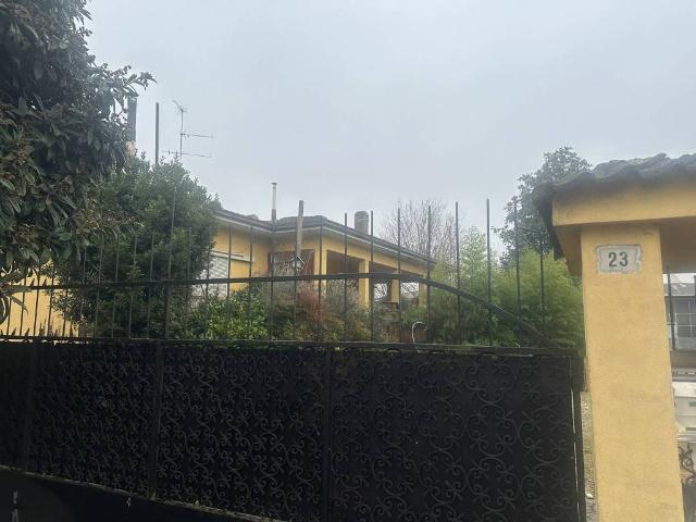 Villa in vendita a Soncino CR