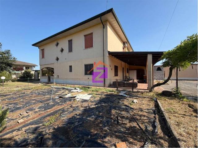 Villa in vendita a Orzinuovi BS