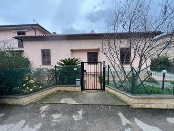 Villa in vendita a Orbetello GR