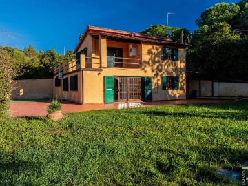 Villa in vendita a Orbetello GR