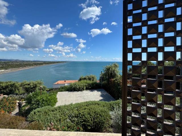 Villa in vendita a Orbetello GR