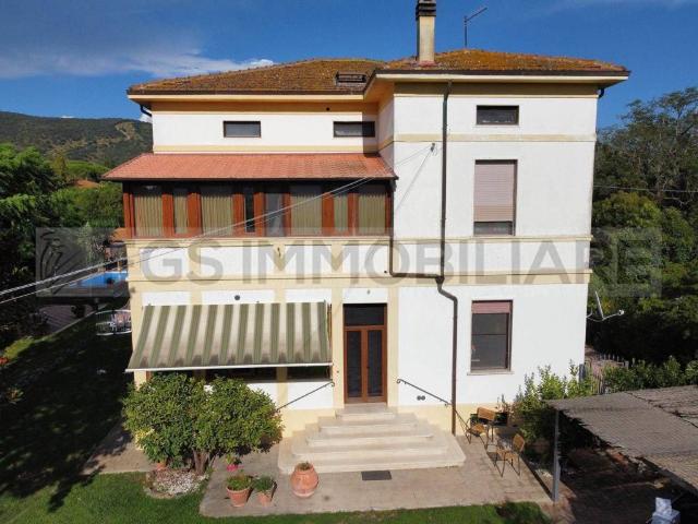 Villa in vendita a Orbetello GR