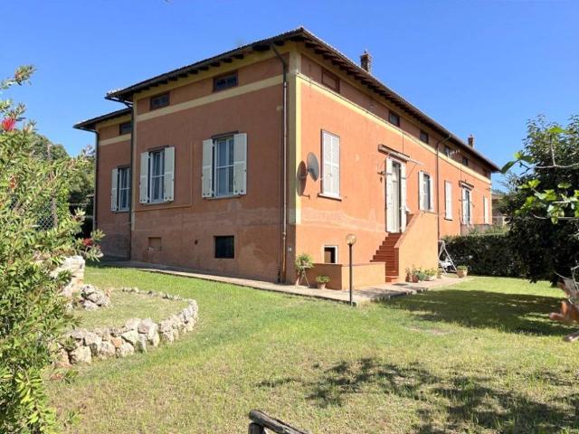 Villa in vendita a Orbetello GR