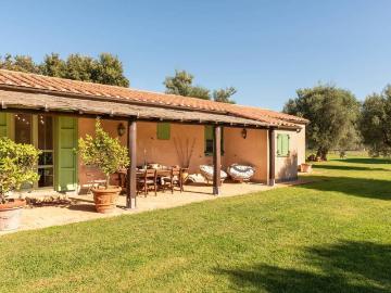 Villa in vendita a Orbetello GR