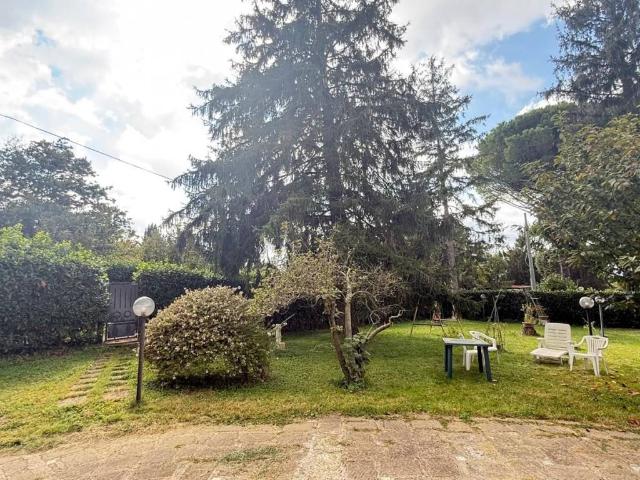 Villa in vendita a Oriolo Romano VT