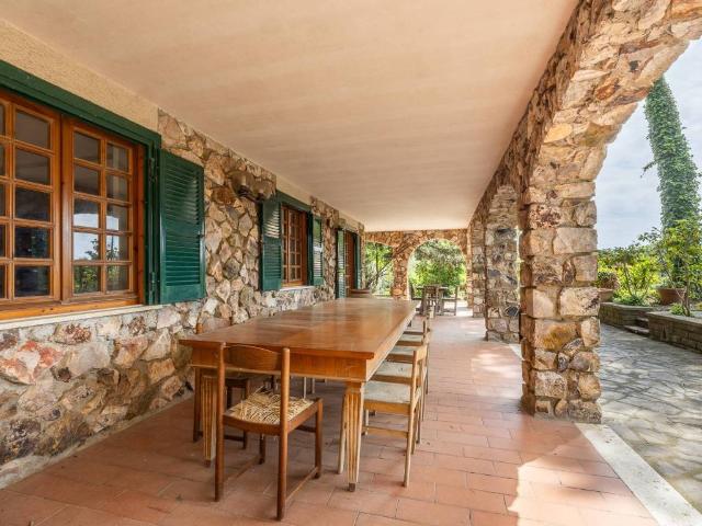 Villa in vendita a Oriolo Romano VT