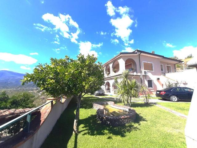 Villa in vendita a Orria SA
