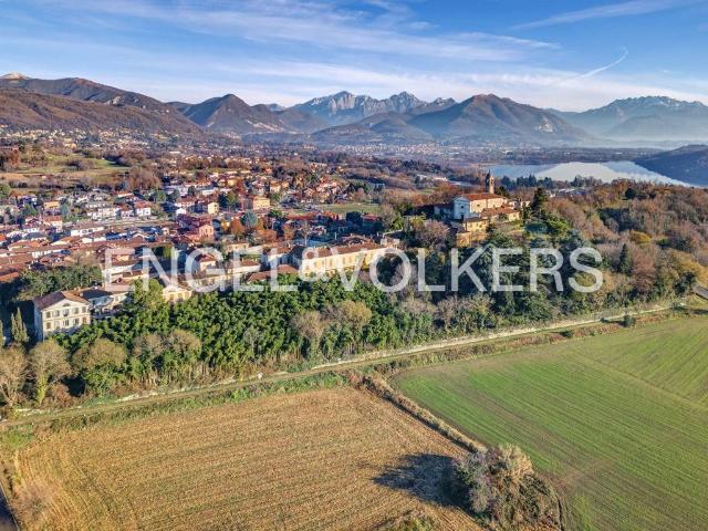 Villa in vendita a Orsenigo CO
