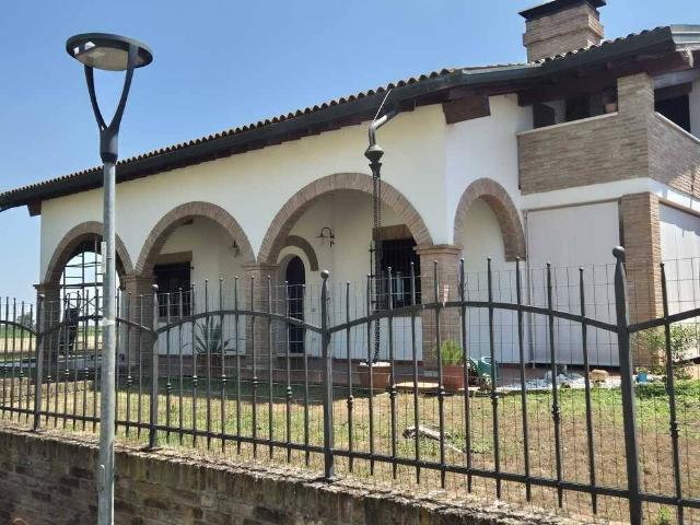 Villa in vendita a Ostellato FE