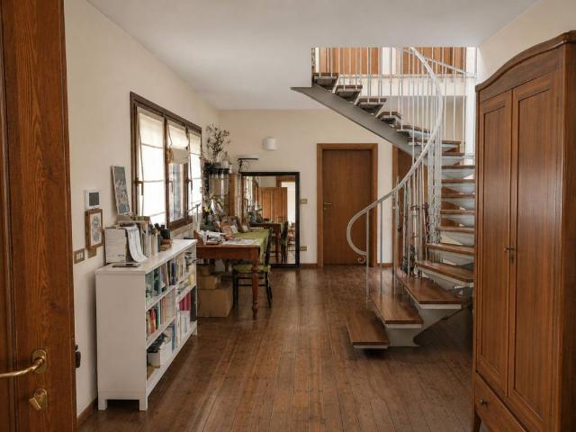 Villa in vendita a Ostellato FE