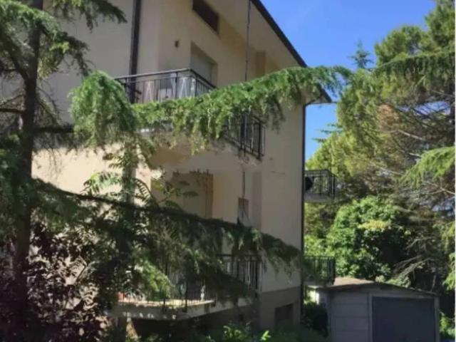 Villa in vendita a Ostra AN