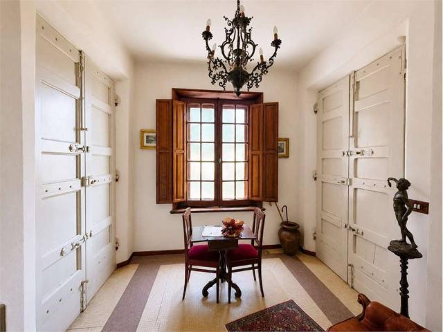 Villa in vendita a Ostra AN