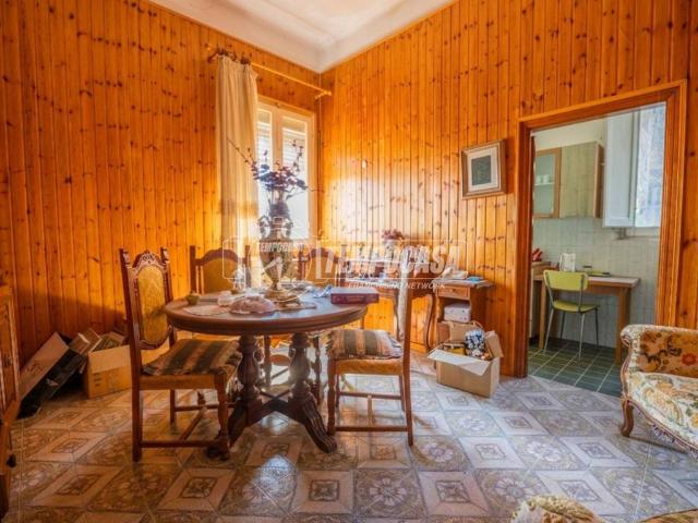 Villa in vendita a Ostra Vetere AN
