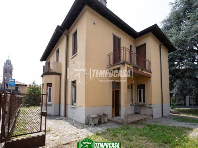 Villa in vendita a Osio Sotto BG