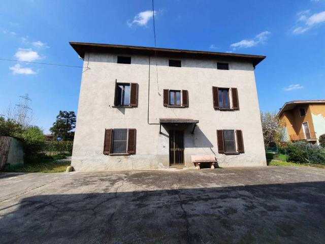 Villa in vendita a Osio Sotto BG