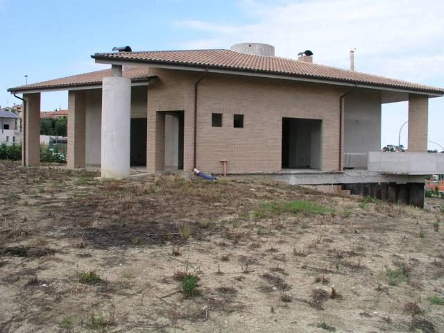 Villa in vendita a Osimo AN