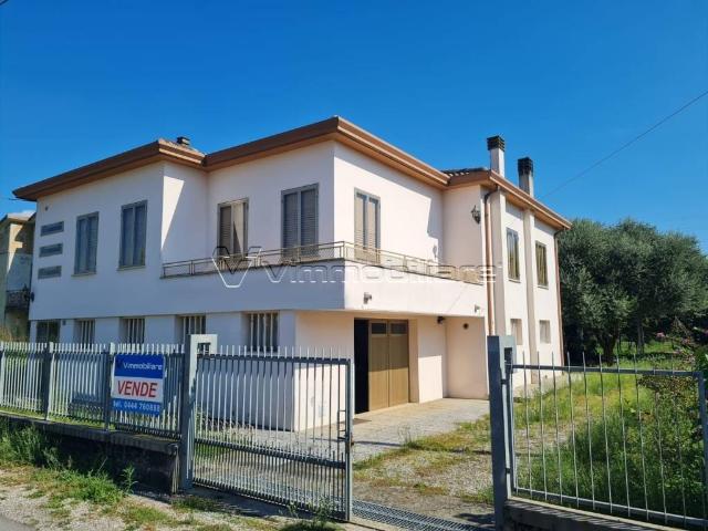Villa in vendita a Ospedaletto Euganeo PD