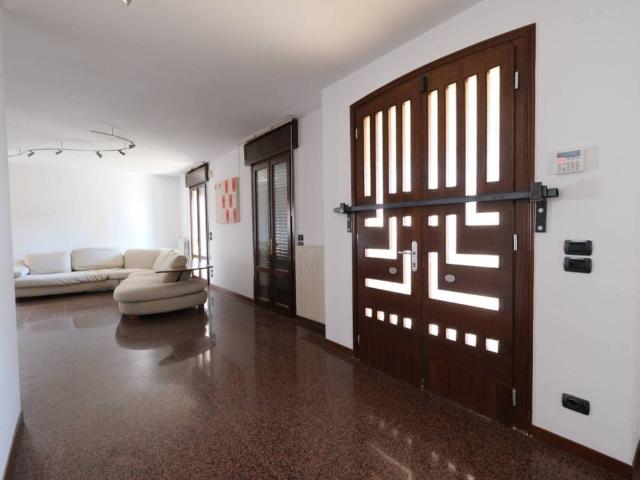 Villa in vendita a Ospedaletto Euganeo PD