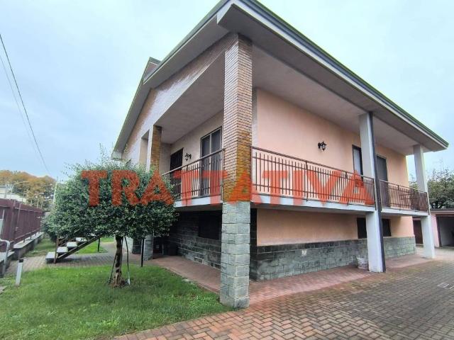 Villa in vendita a Ossona MI