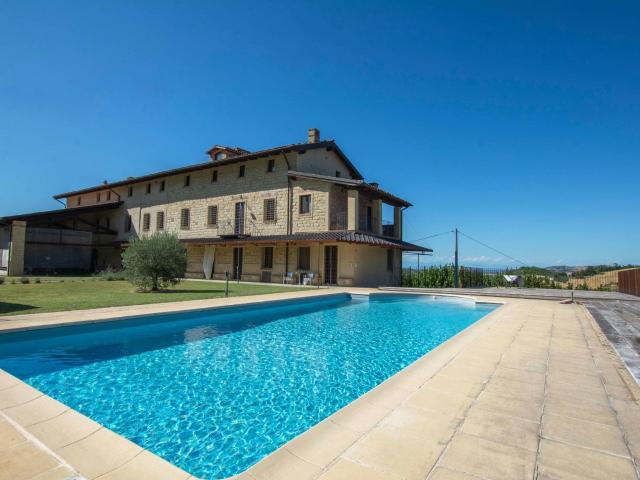 Villa in vendita a Ottiglio, Moleto 1050m² Ottiglio