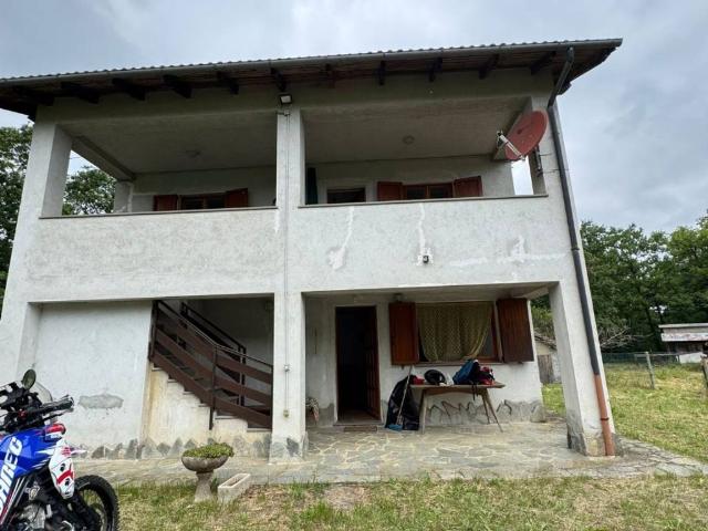 Villa in vendita a Ovada AL