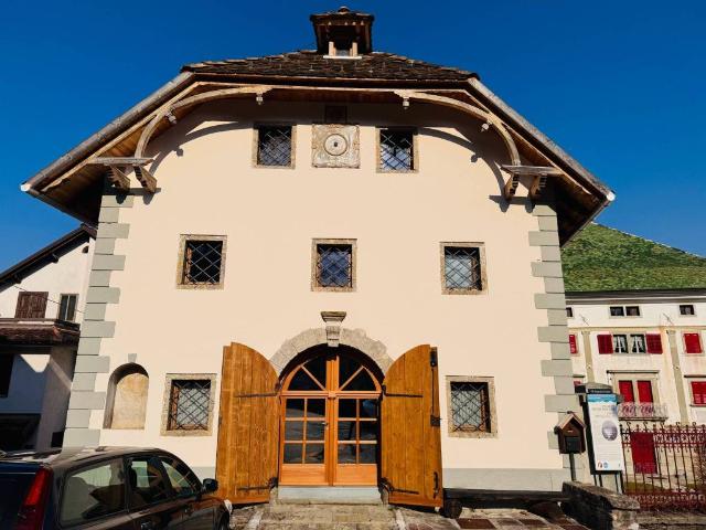 Villa in vendita a Ovaro UD