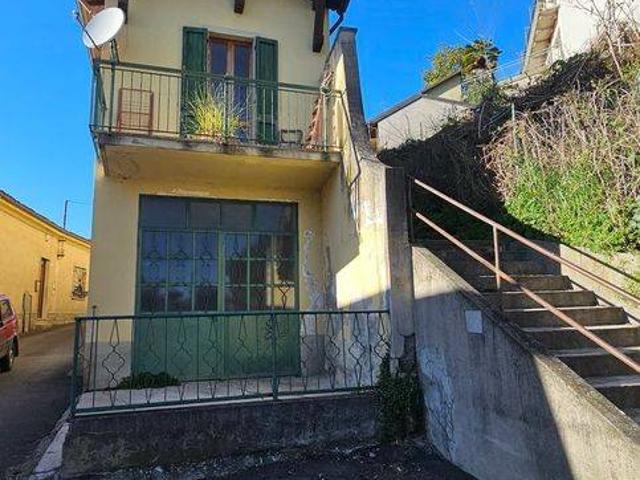 Villa in vendita a Ozzano Monferrato AL