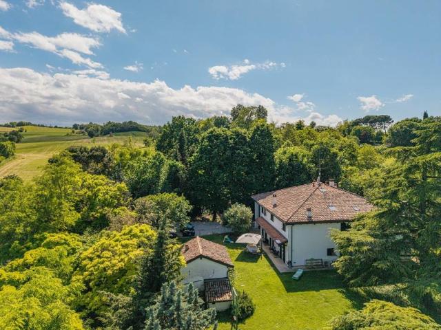 Villa in vendita a Ozzano dell'Emilia BO