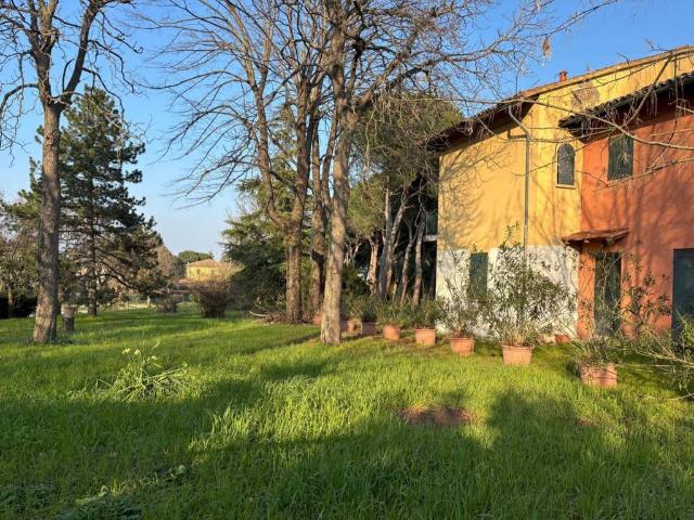 Villa in vendita a Ozzano dell'Emilia BO
