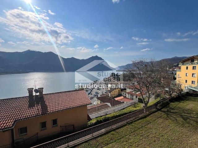 Villa in vendita a Lovere BG