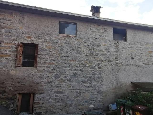 Casa indipendente in vendita a Lozio BS