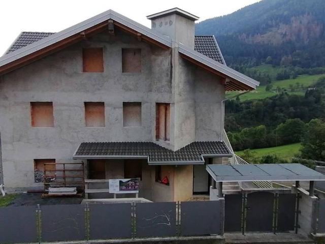 Villa in vendita a Lozio BS