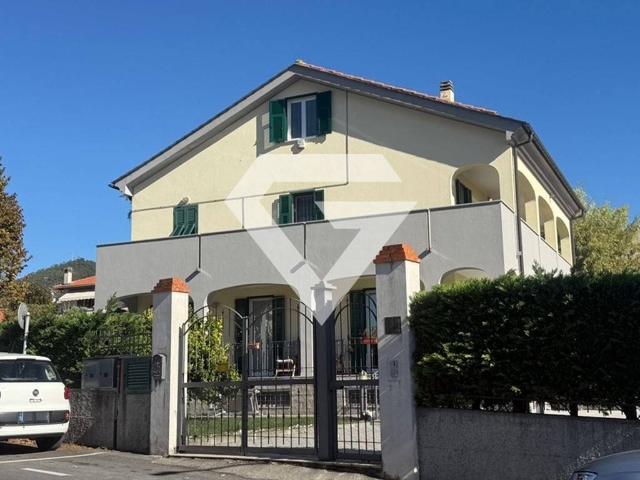 Villa in vendita a Loano SV