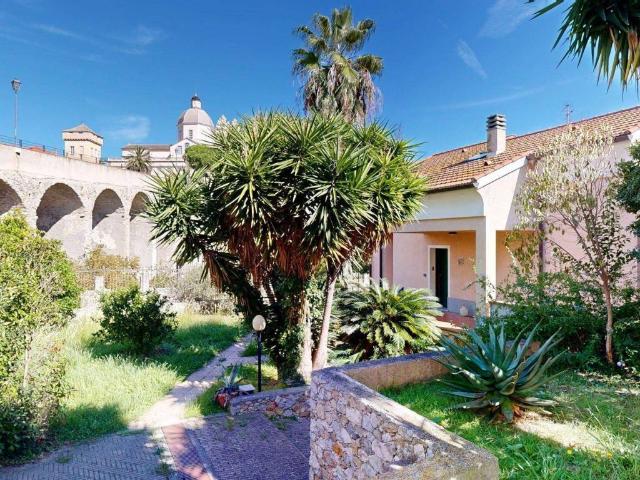 Villa in vendita a Loano SV