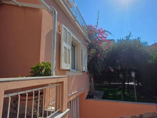Villa in vendita a Loano SV
