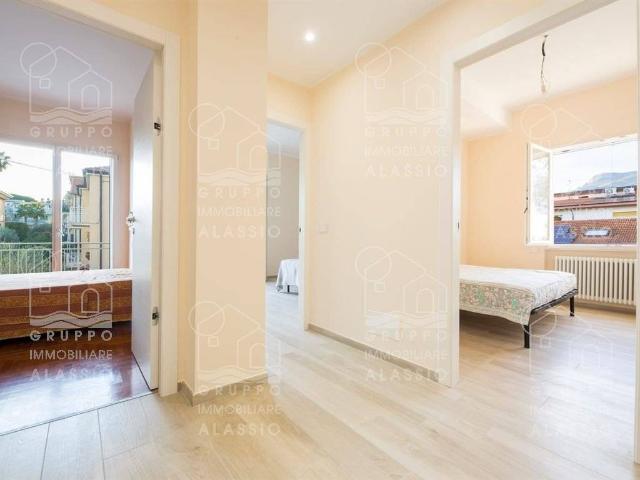 Villa in vendita a Loano SV
