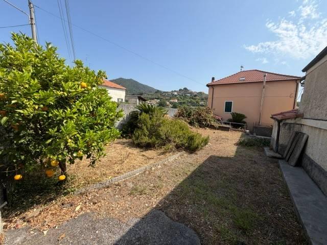 Villa in vendita a Loano SV