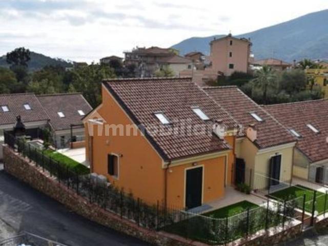 Villa in vendita a Loano SV