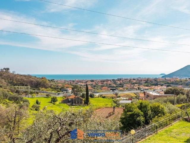 Villa in vendita a Loano SV