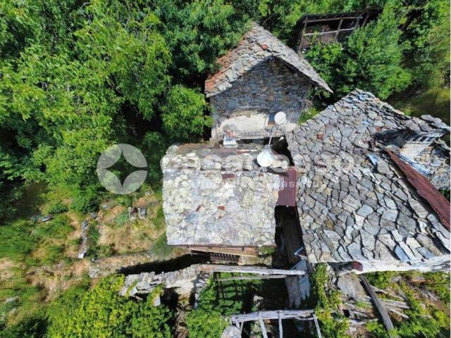 Villa in vendita a Locana TO