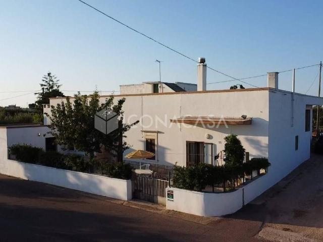 Villa in vendita a Locorotondo BA