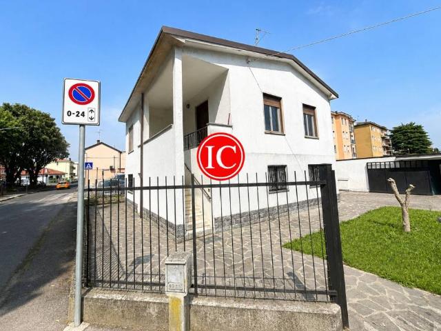 Villa in vendita a Lodi Vecchio LO