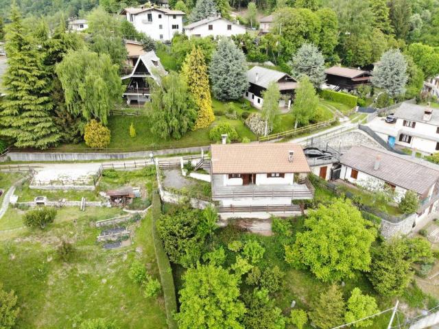 Villa in vendita a Lodrino BS
