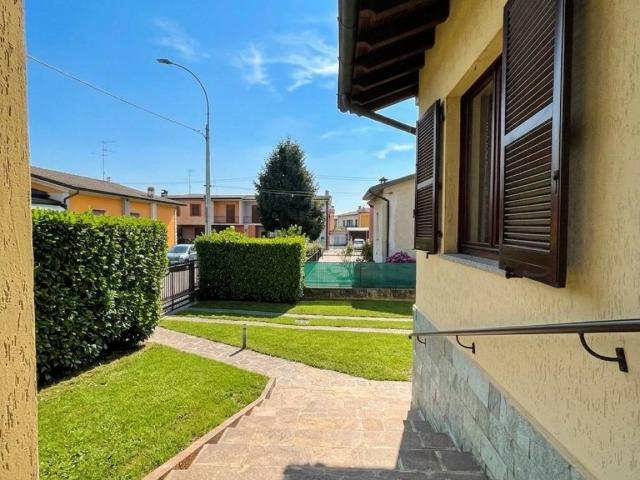 Villa in vendita a Lograto BS