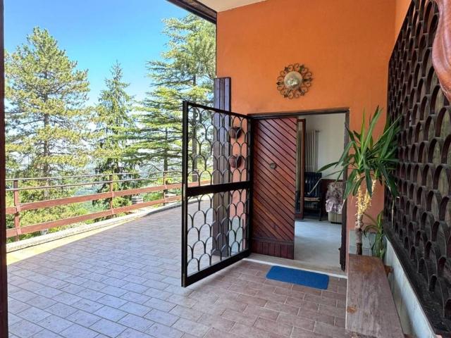 Villa in vendita a Loiano BO