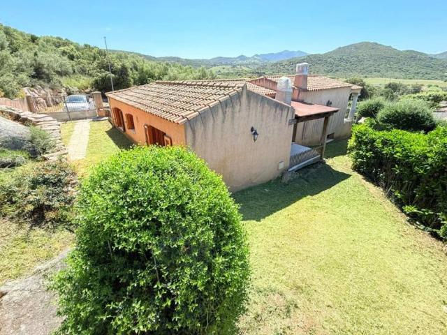 Villa in vendita a Loiri Porto San Paolo OT