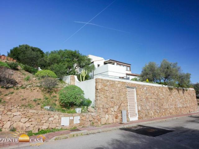 Villa in vendita a Loiri Porto San Paolo OT
