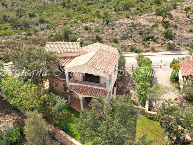 Villa in vendita a Loiri Porto San Paolo OT